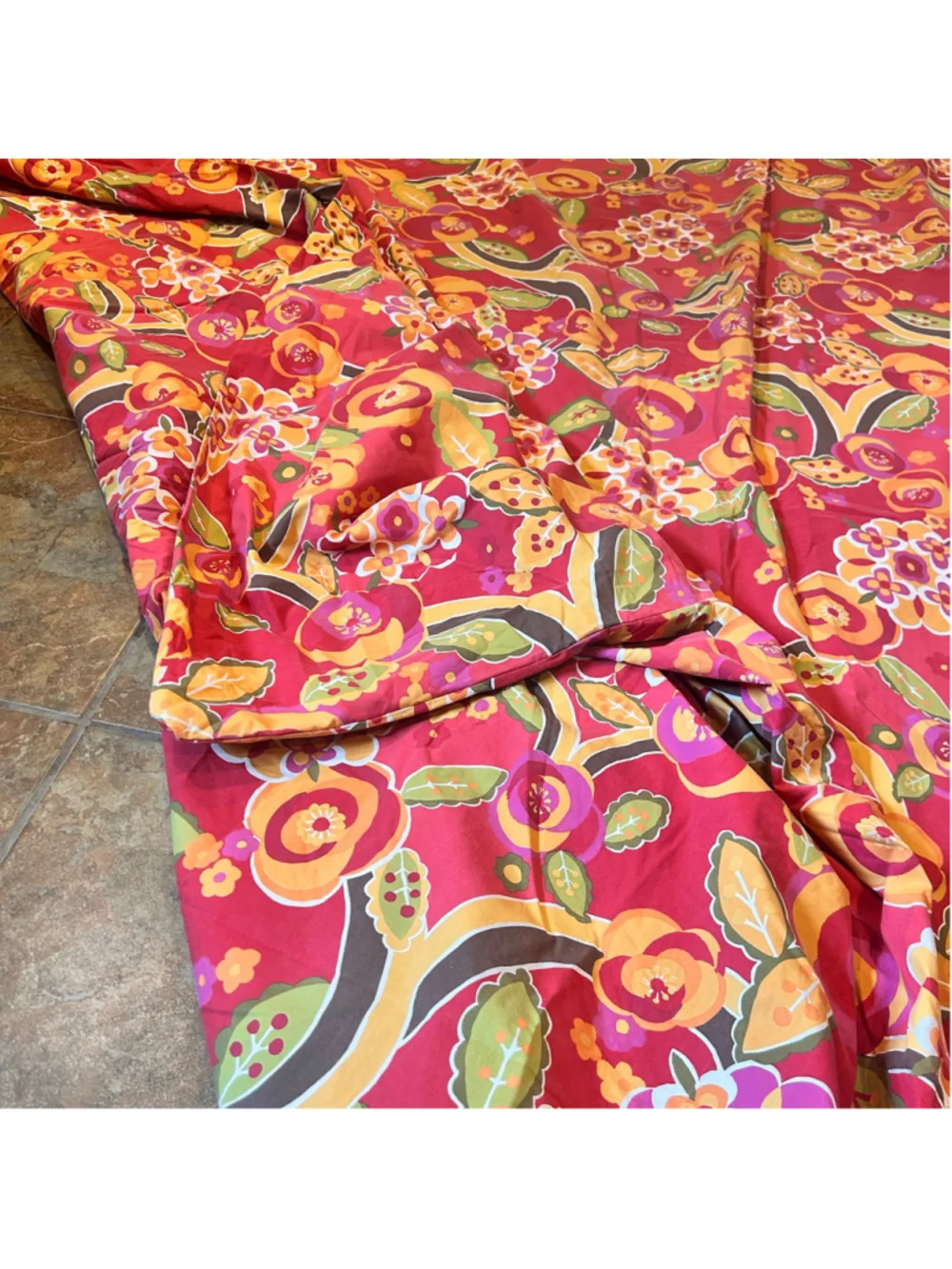 Pottery Barn King Floral Retro Duvet Cover with 2 Shams Reversible Dopamine